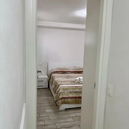 Santa Rita Appartamento Novara